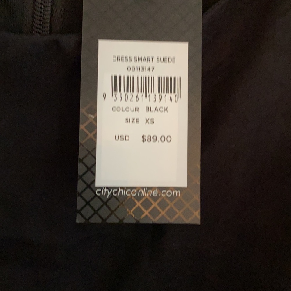 Black sleeveless a-line dress with pockets - Picture 4 of 4